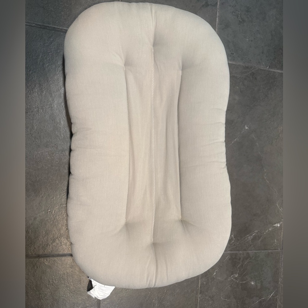 Gray Snuggle Me Infant Lounger